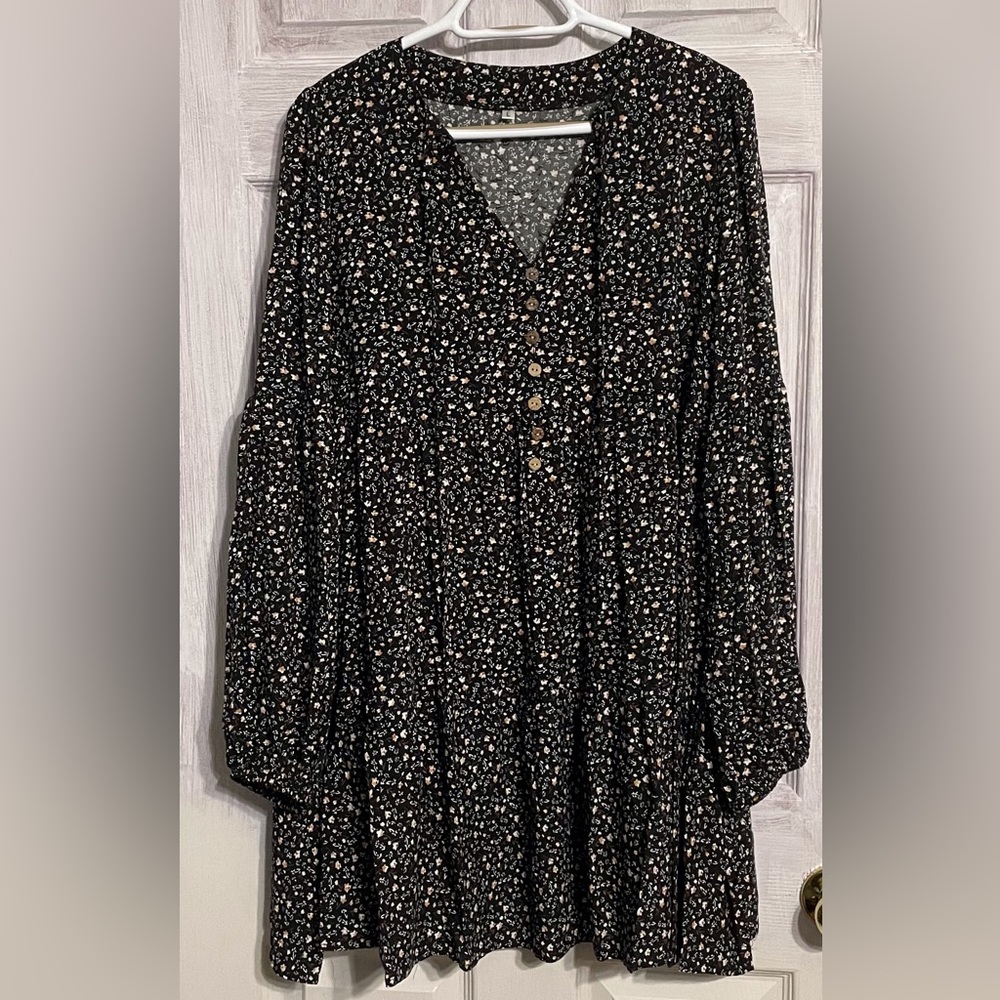 Women’s Black Floral Flowy Deess